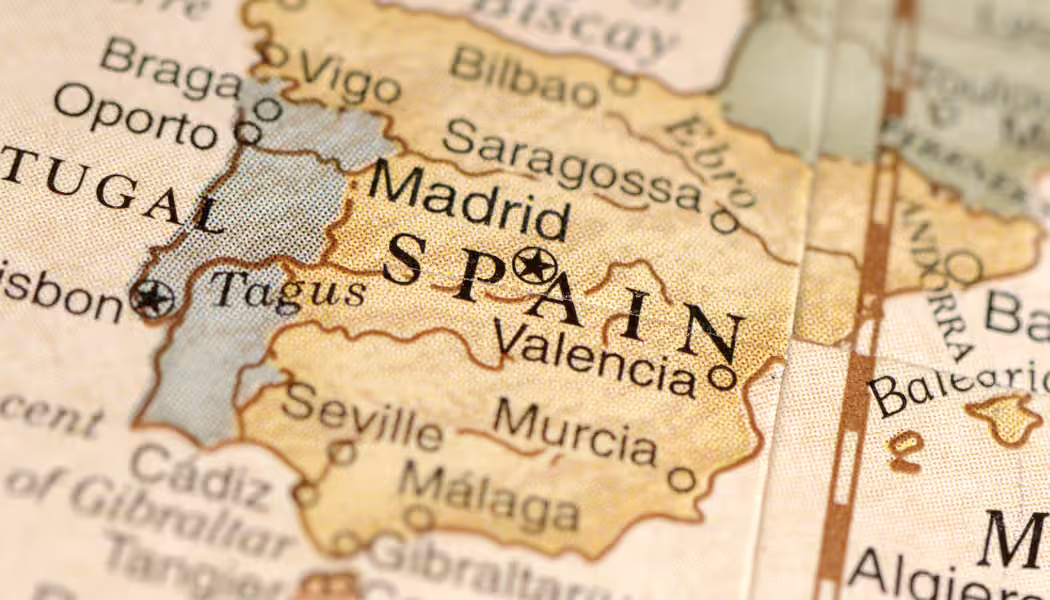 Celebración de la Fiesta Nacional de España y el teletrabajo en España.